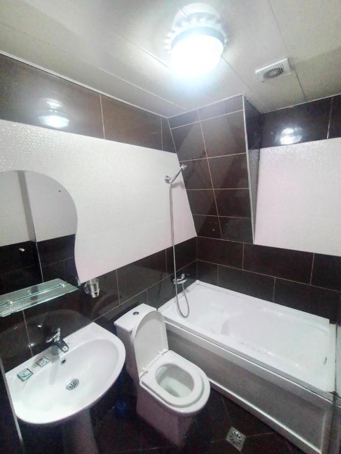 Hotel Vakhtanguri Batumi Zewnętrze zdjęcie