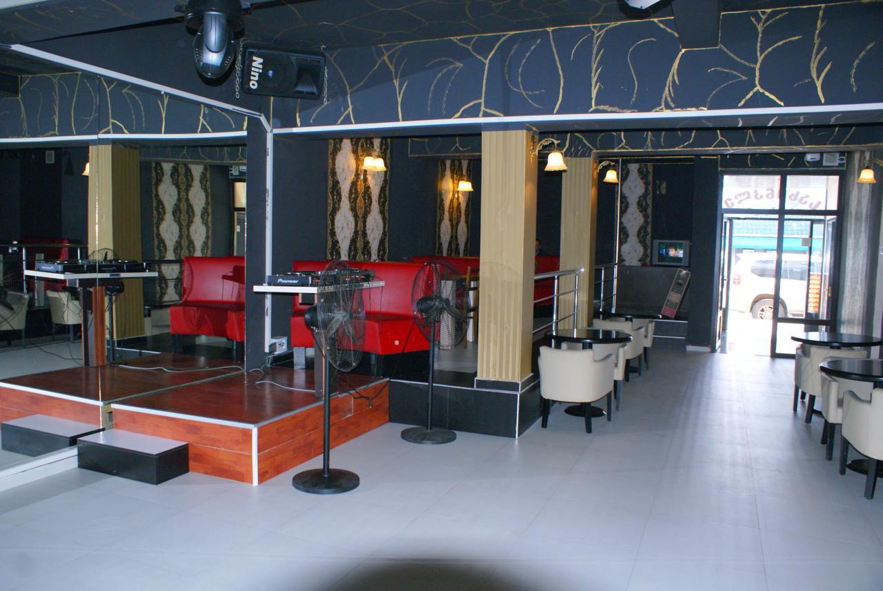 Hotel Vakhtanguri Batumi Zewnętrze zdjęcie